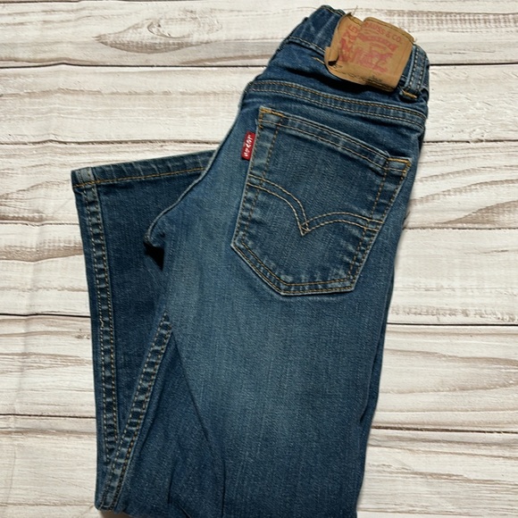 Boys Levi jeans - Picture 2 of 2